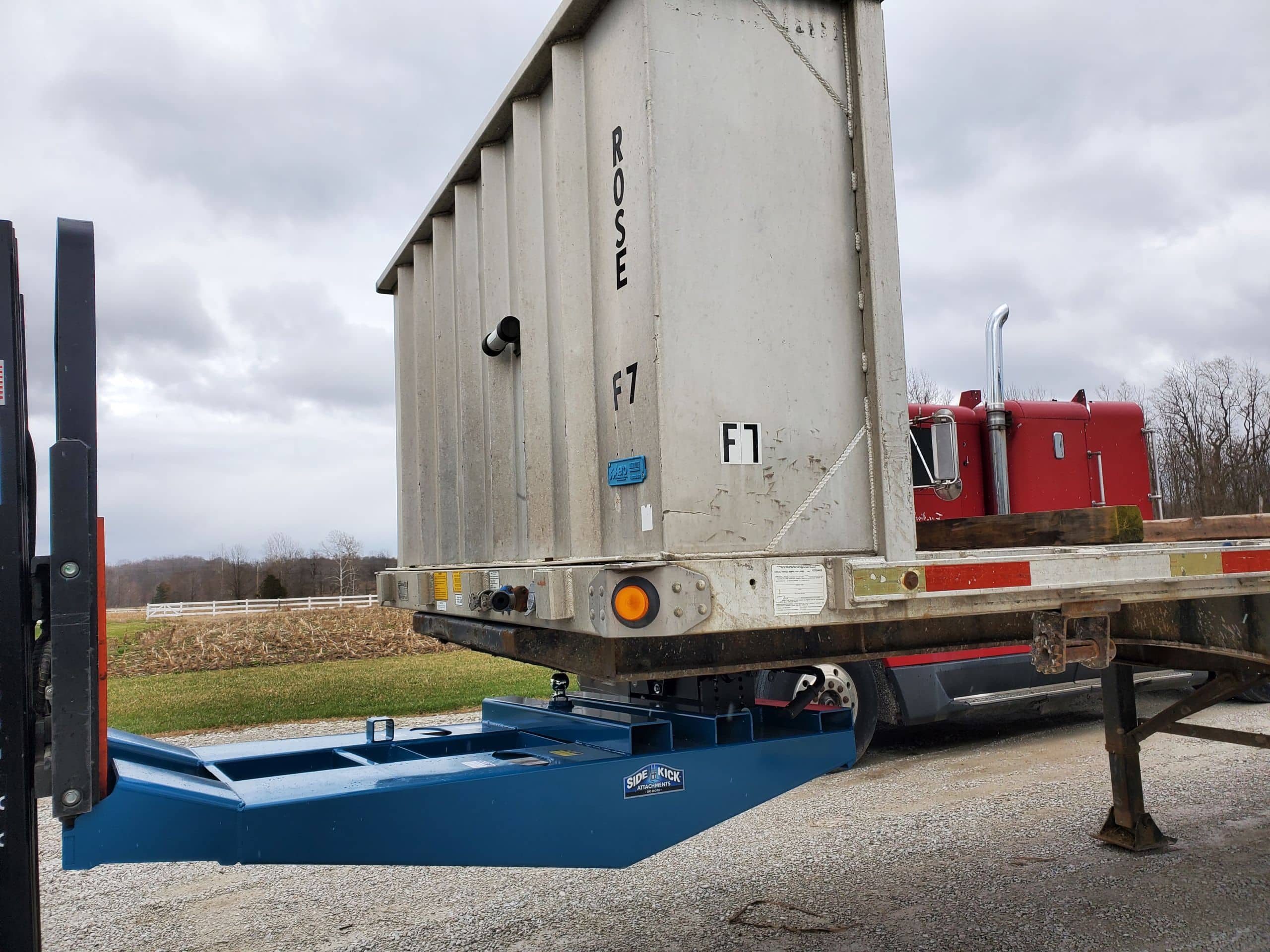 Hands-free Forklift Trailer Movers & Hitch Attachments